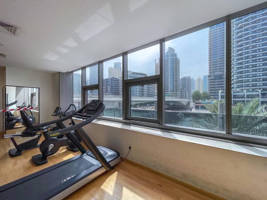 Cozy Studio In Sparkle Tower Jbr By Suiteable Dubai Eksteriør billede