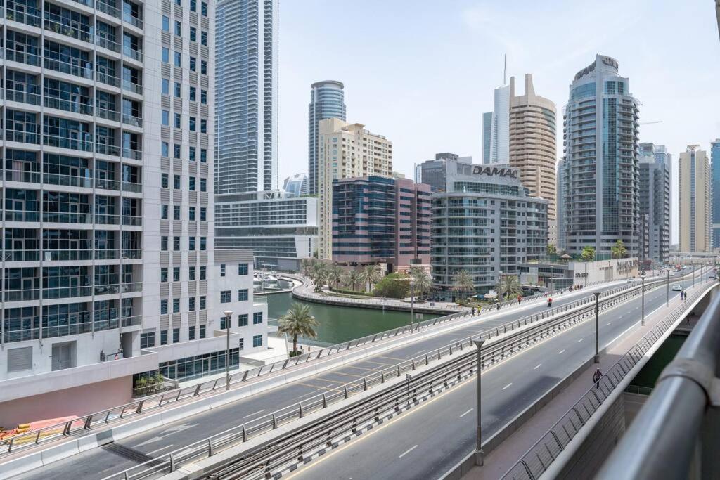 Cozy Studio In Sparkle Tower Jbr By Suiteable Dubai Eksteriør billede